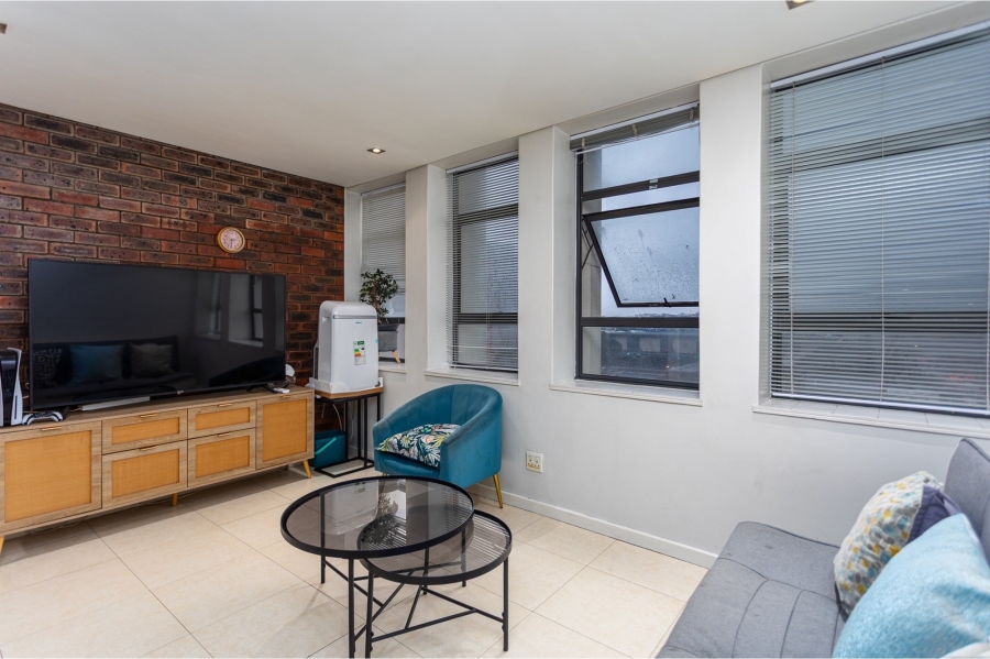 1 Bedroom Property for Sale in Cape Town City Centre Western Cape